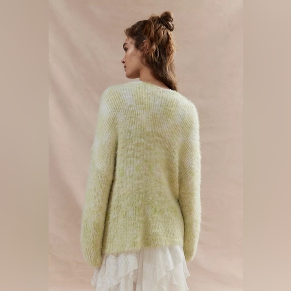 Kimchi Blue Priscilla Fuzzy Pullover Sweater - Picture 5 of 12